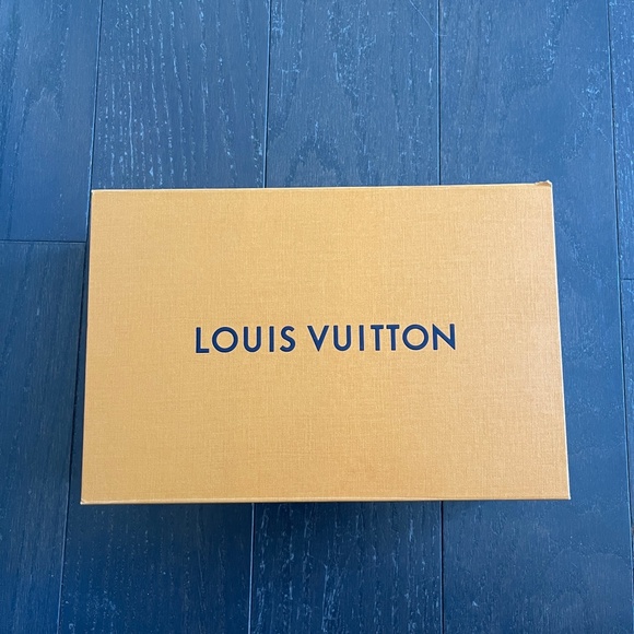 LOUIS VUITTON LV magnetic Gift Box Empty Large Box storage decoration - Picture 1 of 10